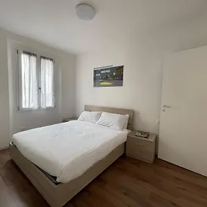 L'etrange Rendez-vous Tome 1 Appartamento